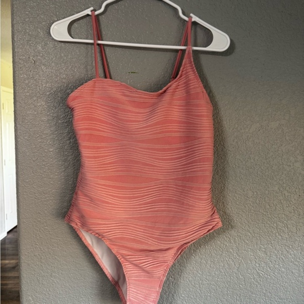 SHEIN Pink One-Shoulder Swimsuit – Size L